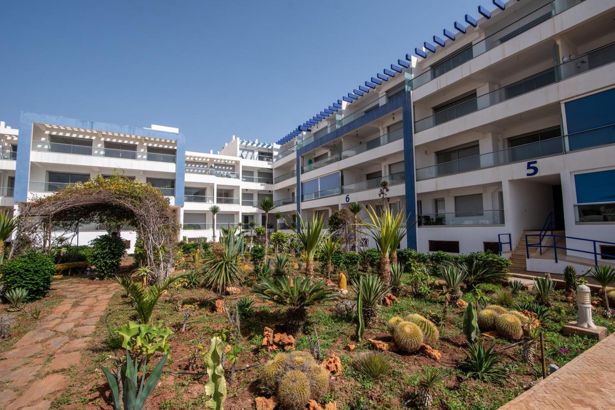 Appartement Pied Dans L'Eau Avec Piscine Aourir Exterior photo